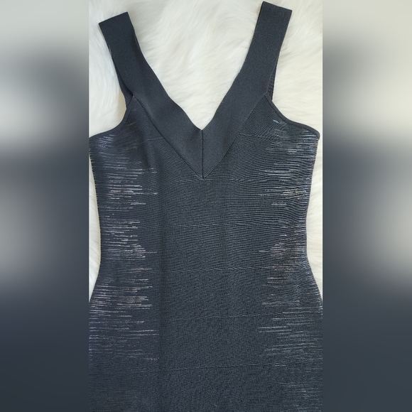 Guess Love Angels Bodycon Dress - Picture 4 of 10